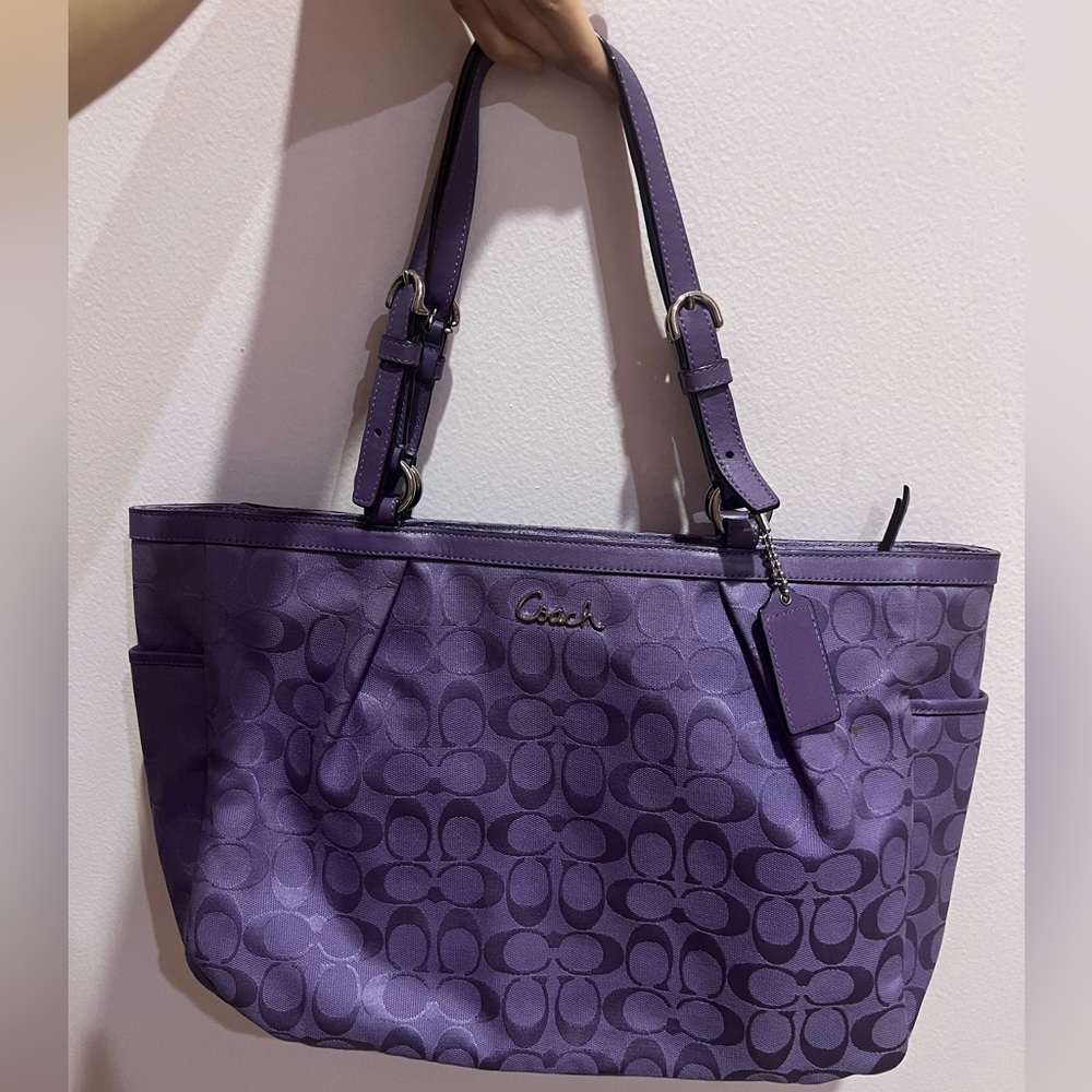 Coach lavender purple tote bag